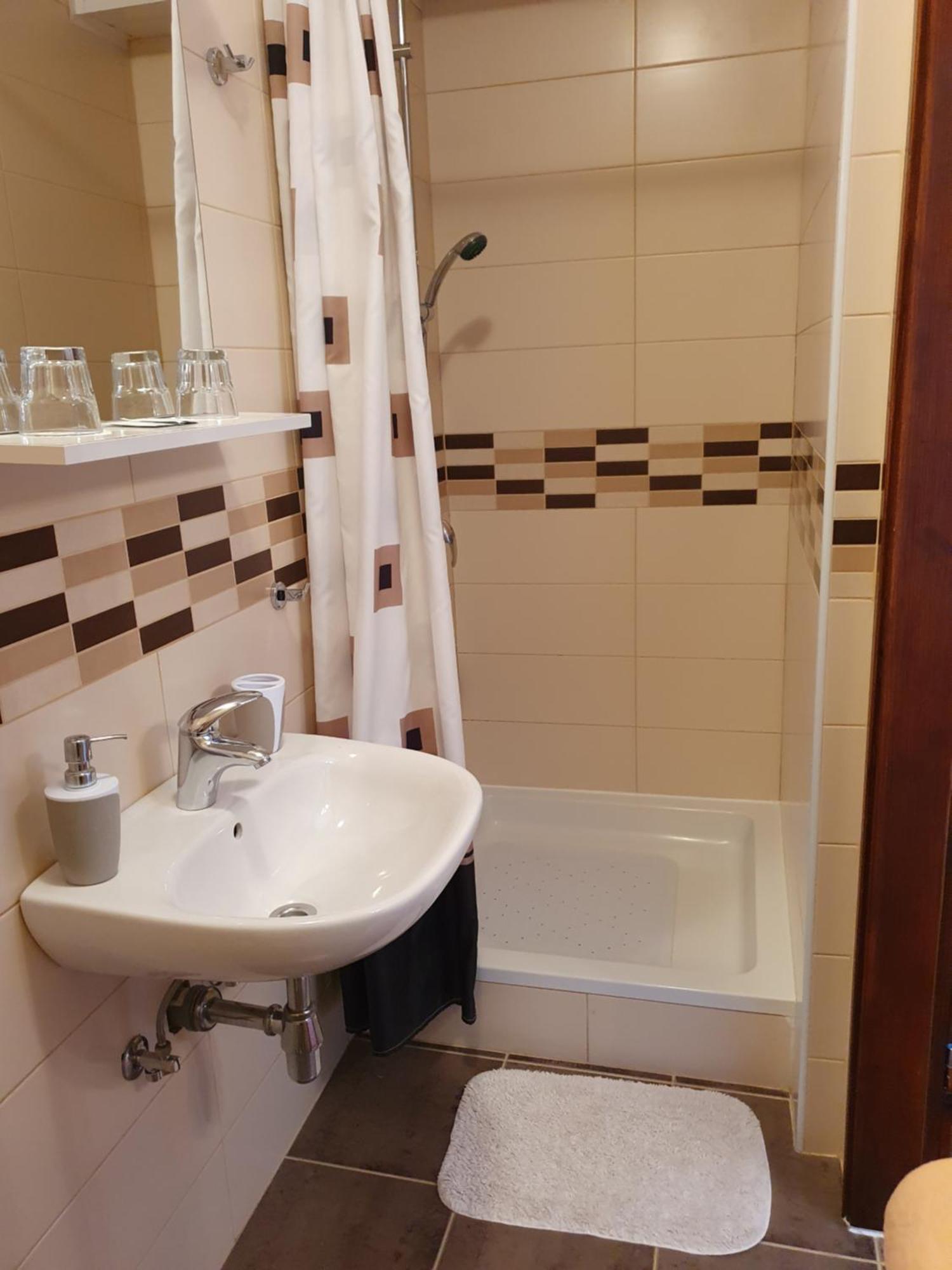 Guesthouse Vila Slunj Buitenkant foto