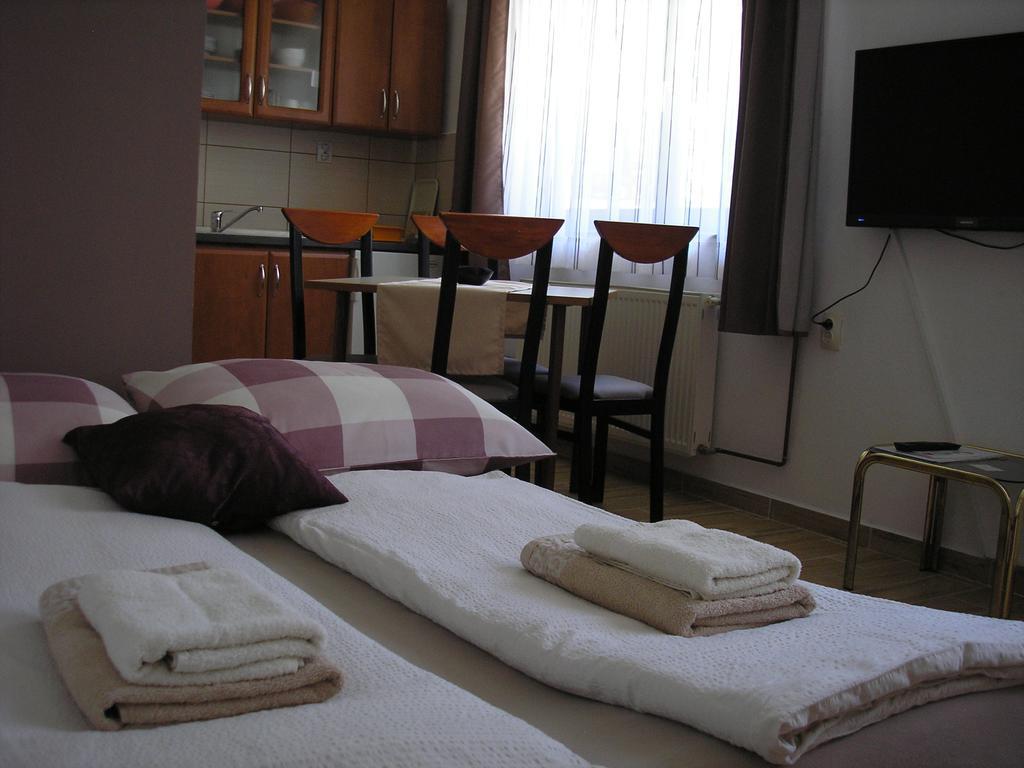 Guesthouse Vila Slunj Buitenkant foto